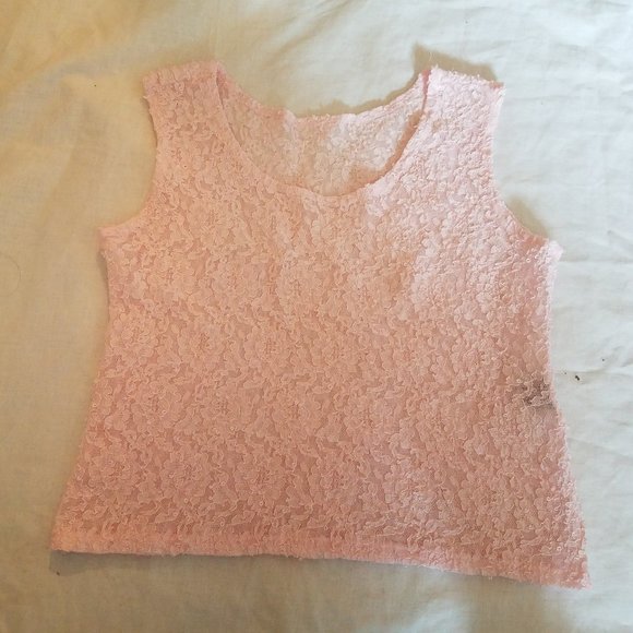 Pink lace camisole - Picture 3 of 6